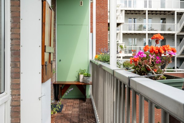 Medium property photo - Leiduinstraat 17-2, 1058 SG Amsterdam